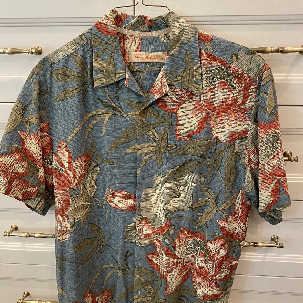 Tommy Bahama Shirt Men's Short Sleeve 100% Silk Hawaiian Blue Print
